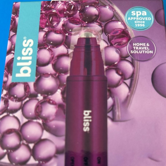 Bliss Youth Got This Roll-On with Eye Wrinkle Massager NIB - Picture 6 of 7